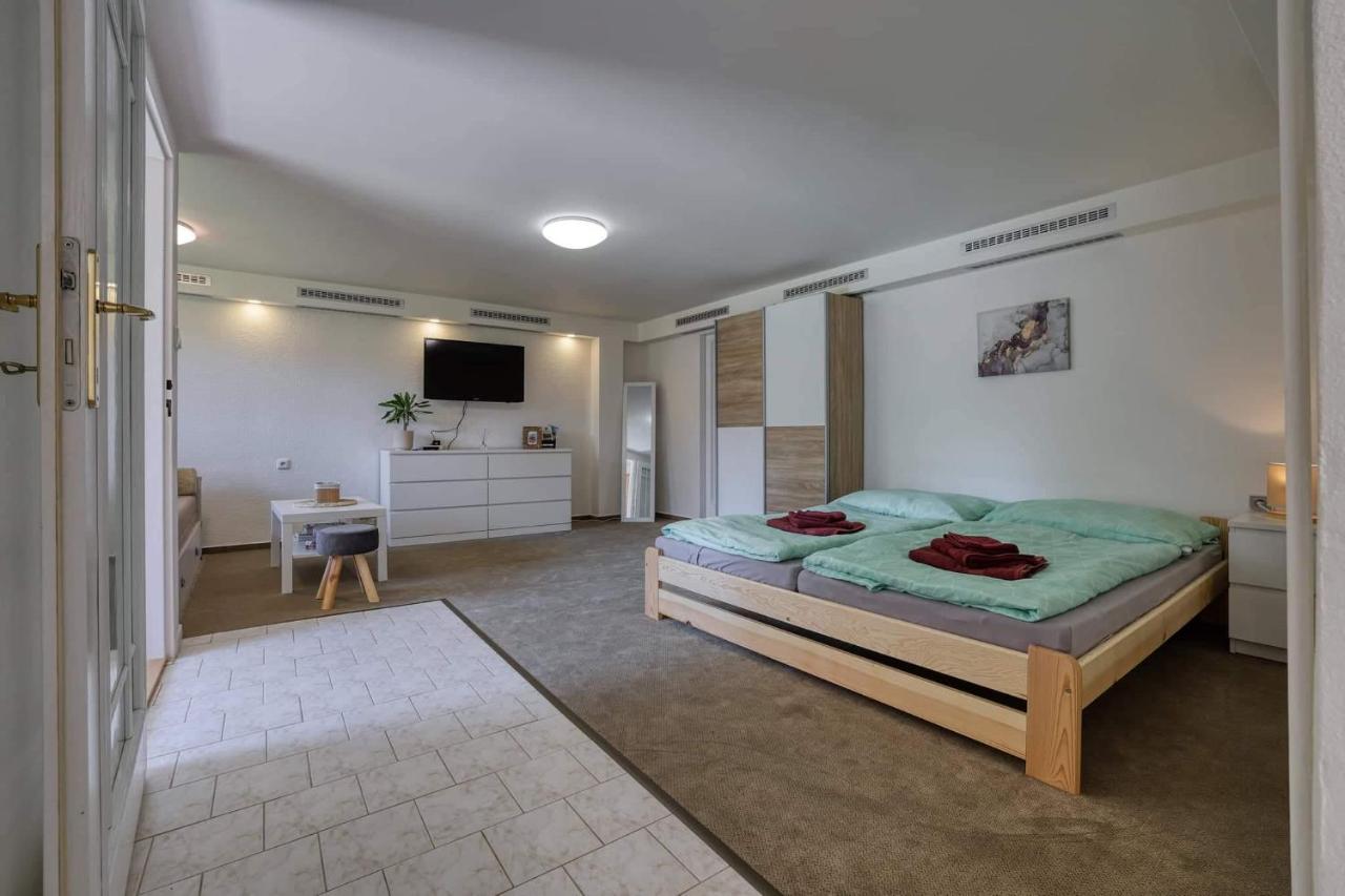 בלה פוד פראדדם Apartman U Peciho מראה חיצוני תמונה