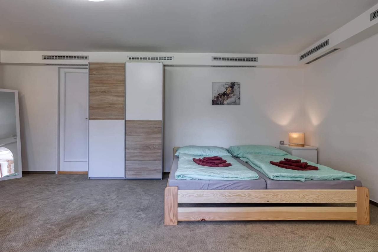 בלה פוד פראדדם Apartman U Peciho מראה חיצוני תמונה